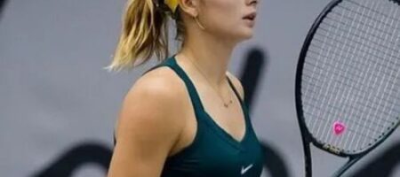 Украинская теннисистка показала фигуру в соблазнительном бикини