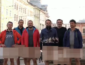 Львовские бизнесмены устроили голый протест, против карантина выходного дня (ВИДЕО)