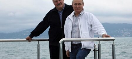 Кремль приглашает Лукашенко в оккупированный Крым