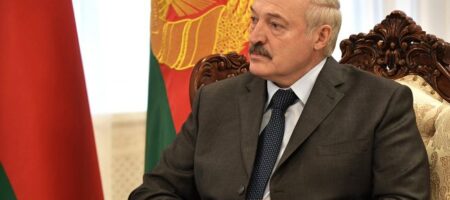 Лукашенко обещает вернуть Украину в "лоно славянства"