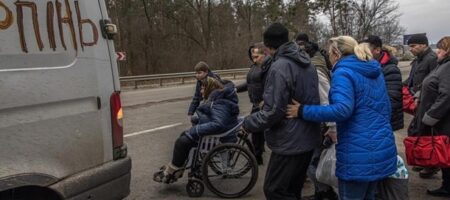 Украина объявила о шести коридорах для эвакуации