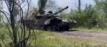 Граната в люк: бійці ТРО знищили ворожий танк