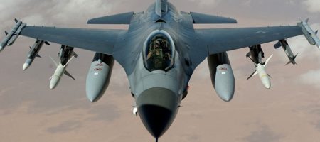 У ЗСУ пояснили складність використання винищувачів F-16