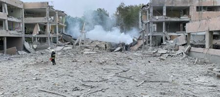 У Лозовій війська РФ знищили школу та дитячий садок