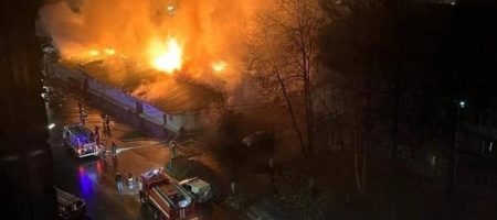 У Росії через ракетницю згорів розважальний центр, 15 жертв