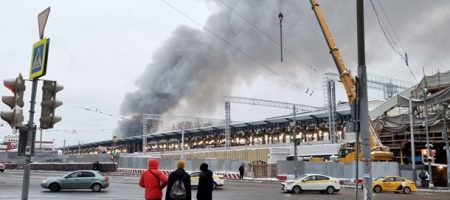 У Москві спалахнула масштабна пожежа, горить склад