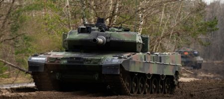 Резніков обговорив з німецьким міністром танки Leopard 2: Далі буде