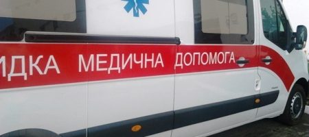 На Львівщині під колесами "швидкої" загинула 8-річна дитина