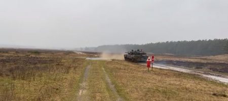Український солдат, який навчається на Leopard 2, порівняв німецькі танки з "Мерседесом"