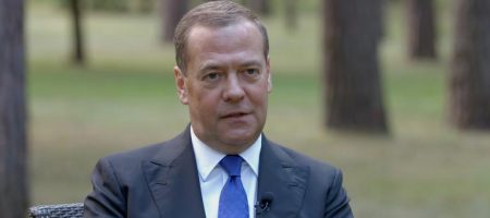 ЗМІ: Медведєв замовив "вагнерівцям" замах на міністра оборони Італії за $15 млн
