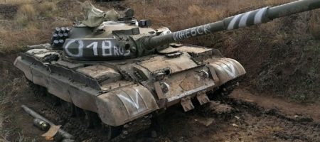 Розвідка Британії: РФ перекидає на фронт застарілі Т-62 і БТР-50, що мають безліч вразливих місць