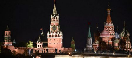 "Атака" на Кремль: у Путіна заявили, що розглядають різні варіанти відповіді
