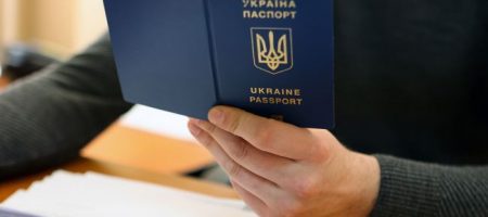 Адвокат назвав "реальні способи" законного виїзду за кордон під час мобілізації