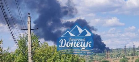 У Донецьку після вибухів почалася пожежа