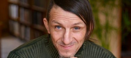 Шукали татуювання тризуба, били: подробиці страти письменника Володимира Вакуленка