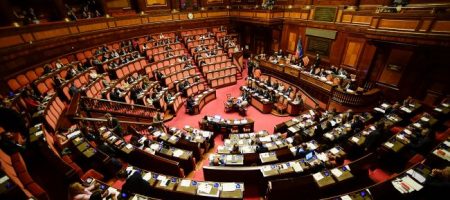 Сенат Італії схвалив постачання зброї Україні до кінця 2024 року