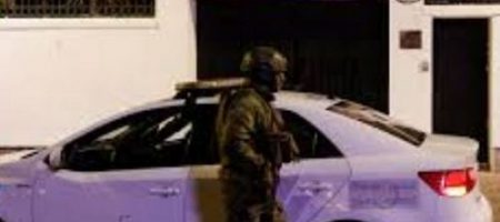 Поліція Еквадору увірвалася до будівлі посольства Мексики