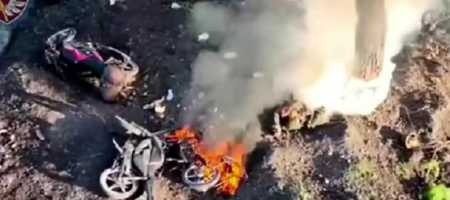 Десантники знищили вісім російських мотоциклів та БМП з піхотою