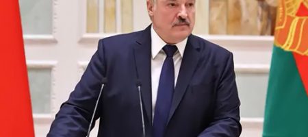 Лукашенко таємно передав Азербайджану зброю перед війною з Вірменією, – Politico